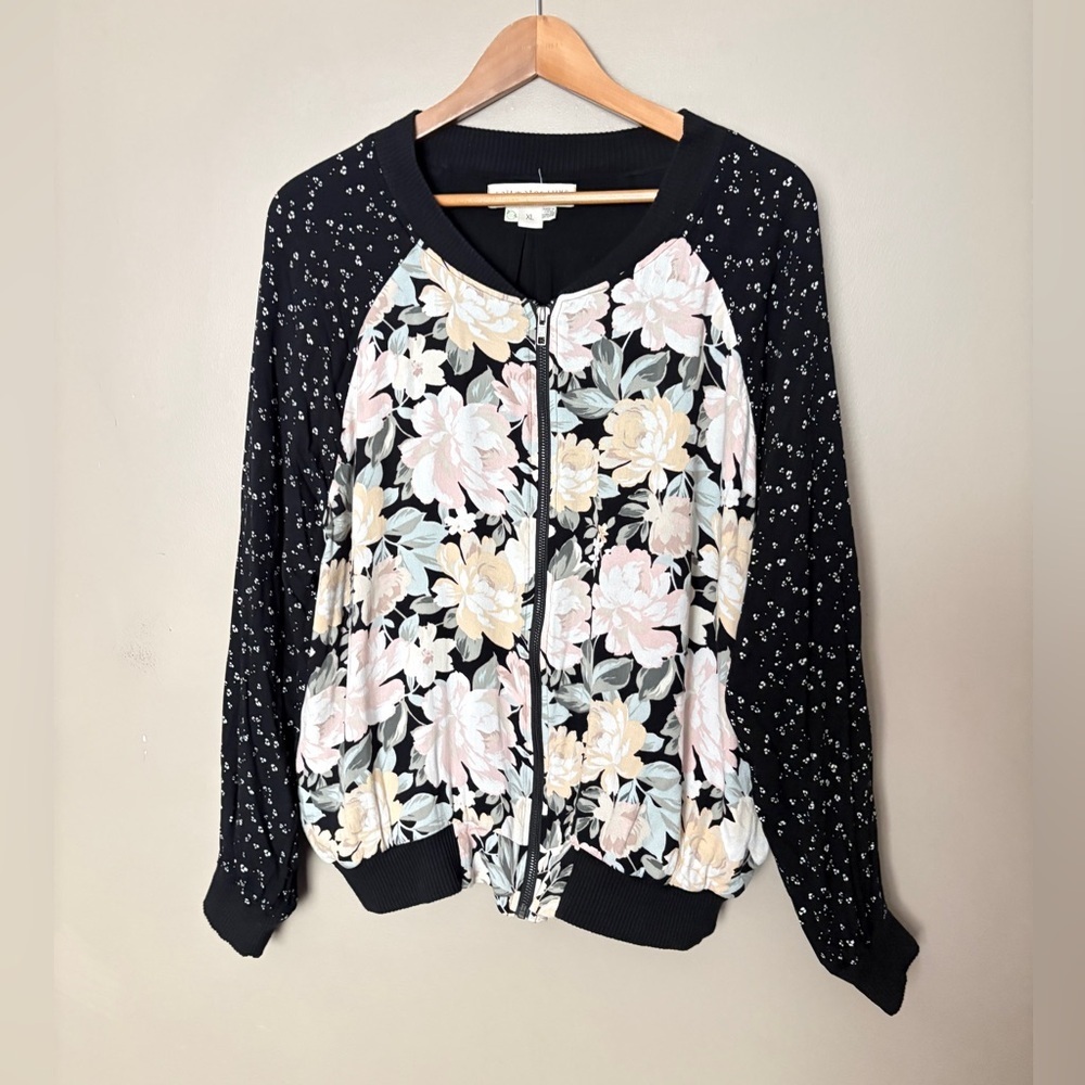 SALTWATER LUXE bomber jacket floral and dots rayon lightweight full zip XL EUC